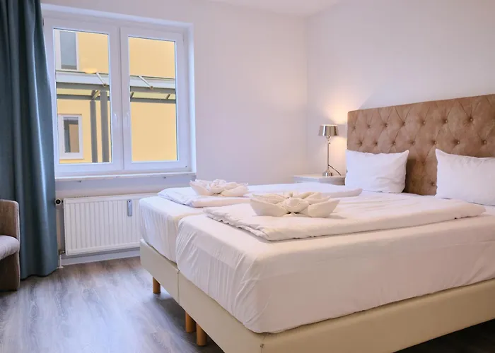 H24 Factory Apartmán *