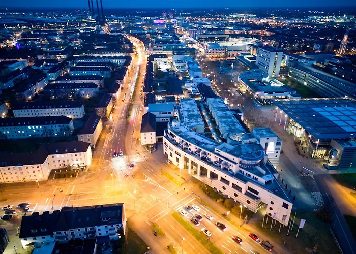 H24 Factory Apartment *