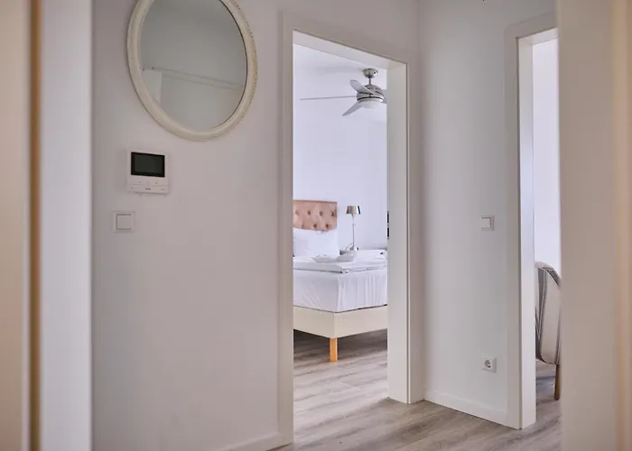 Apartment H24 Factory *